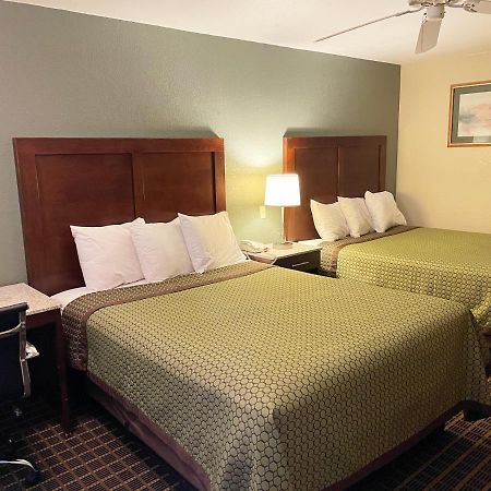Great Western Inn & Suites Carlsbad Exterior foto