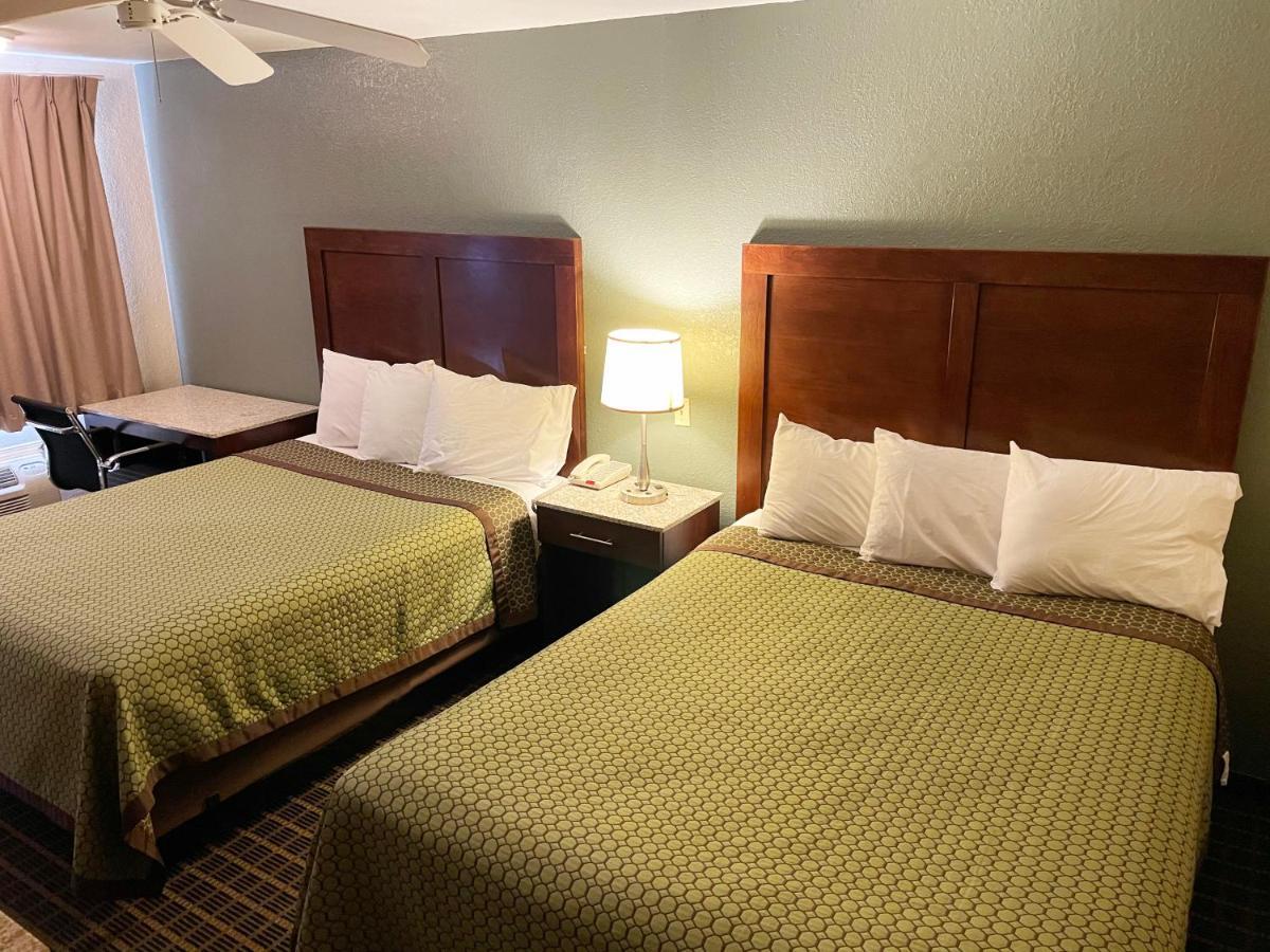 Great Western Inn & Suites Carlsbad Exterior foto