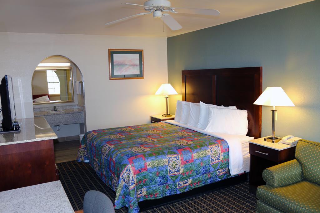 Great Western Inn & Suites Carlsbad Exterior foto